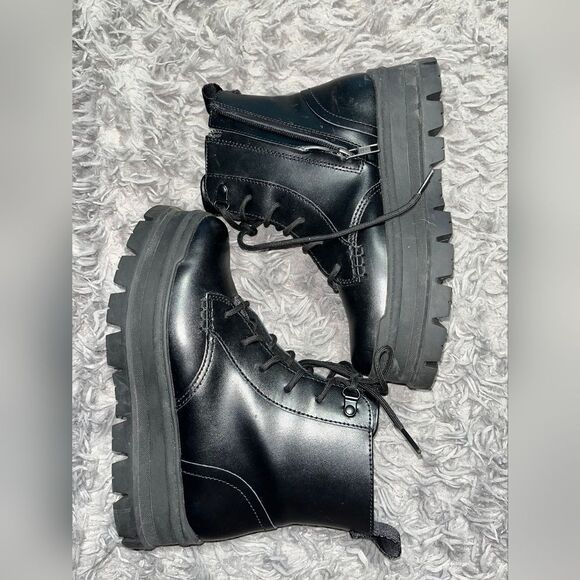 UGG Sidnee combat boot 150 Womens 6.5 - Picture 2 of 4